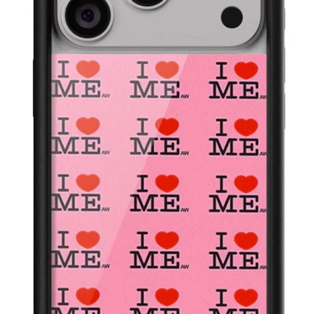 NWT Wildflower I ❤️ ME 17 Pro Case
